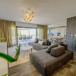 Penthouse Reniks *