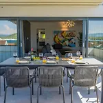 Penthouse Reniks * Μούρτερ