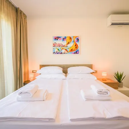 Penthouse Reniks * Murter