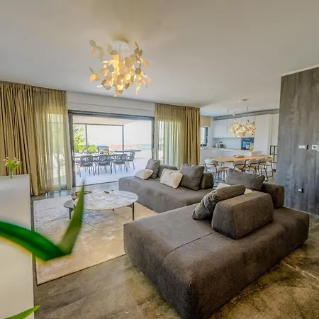 Penthouse Reniks *