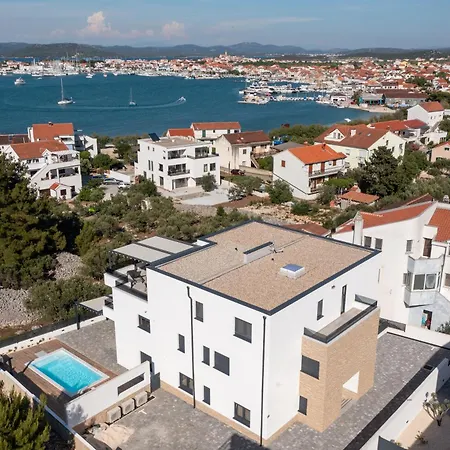 Apartamento Penthouse Reniks Murter