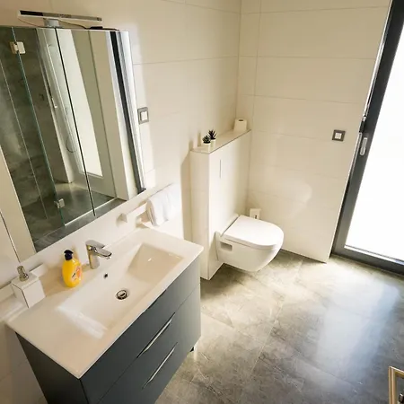 Penthouse Reniks * 무르테르